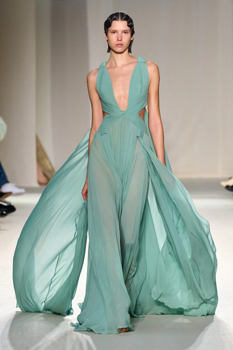 Elie Saab Spring 2023 Couture Gown