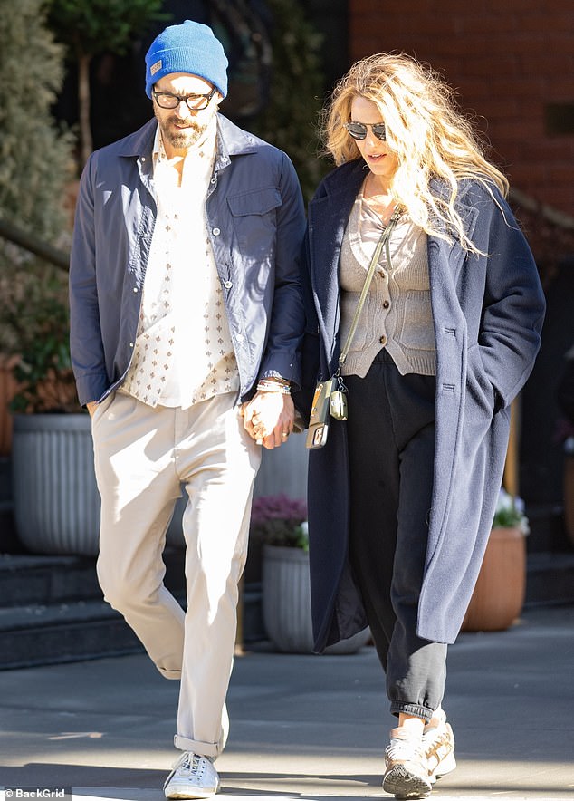 Blake Lively and husband Ryan Reynolds in NYC on April 19,2023