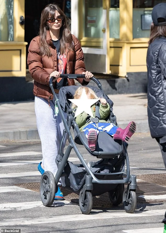 Emily Ratajkowski’s Style Secrets: How to Achieve Her Effortlessly Chic Look with JW Anderson x Wellipets Frog Loafers.