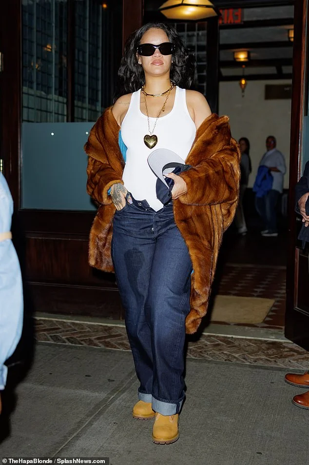 Rihanna’s Fashion Choices: A Closer Look in NYC on April 25, 2023