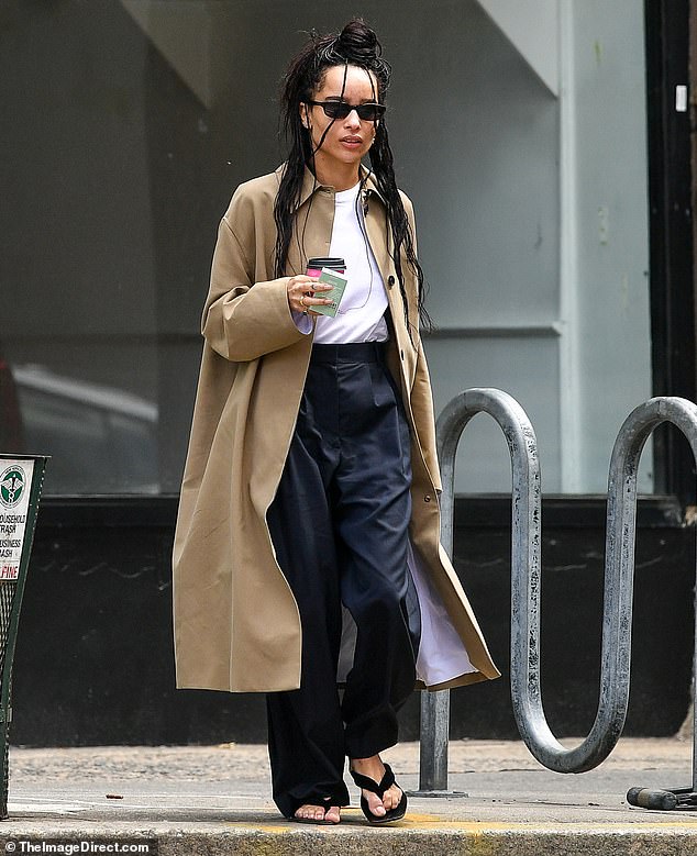 Zoe Kravitz’s NYC Fashion – See What She’s Wearing in the Big Apple