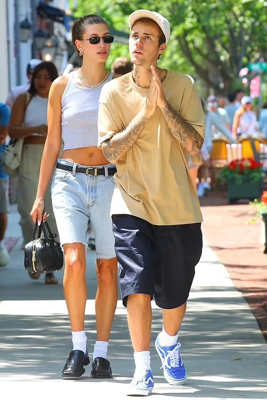 Hailey Bieber’s Fashionable Summer in The Hamptons: Style Highlights on July 2023