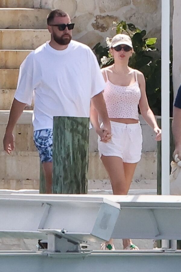 Taylor Swift and Travis Kelce’s Romantic Bahamas Retreat: A Casual Chic Escape on March 20~21