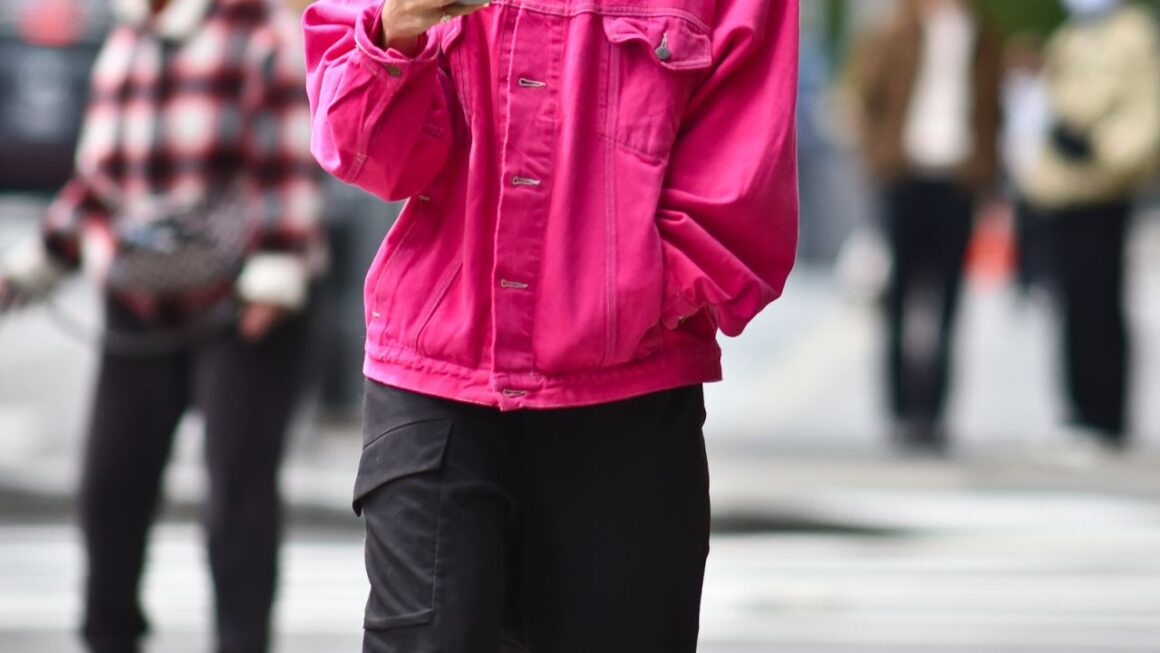 Emily Ratajkowski's Vibrant NYC Stroll: A Pop of Pink on May 13 2024